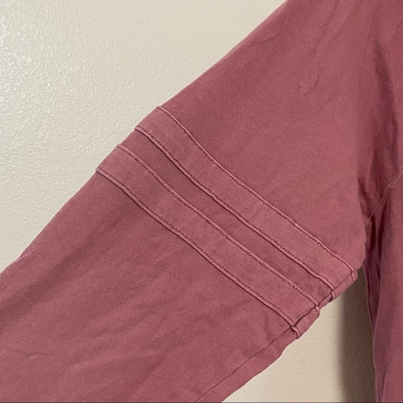 PINK Victoria Secret Shirt Size Medium - Picture 4 of 10